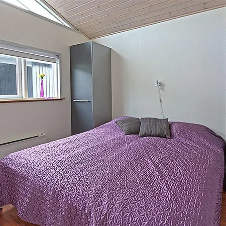 Three-bedroom Holiday In